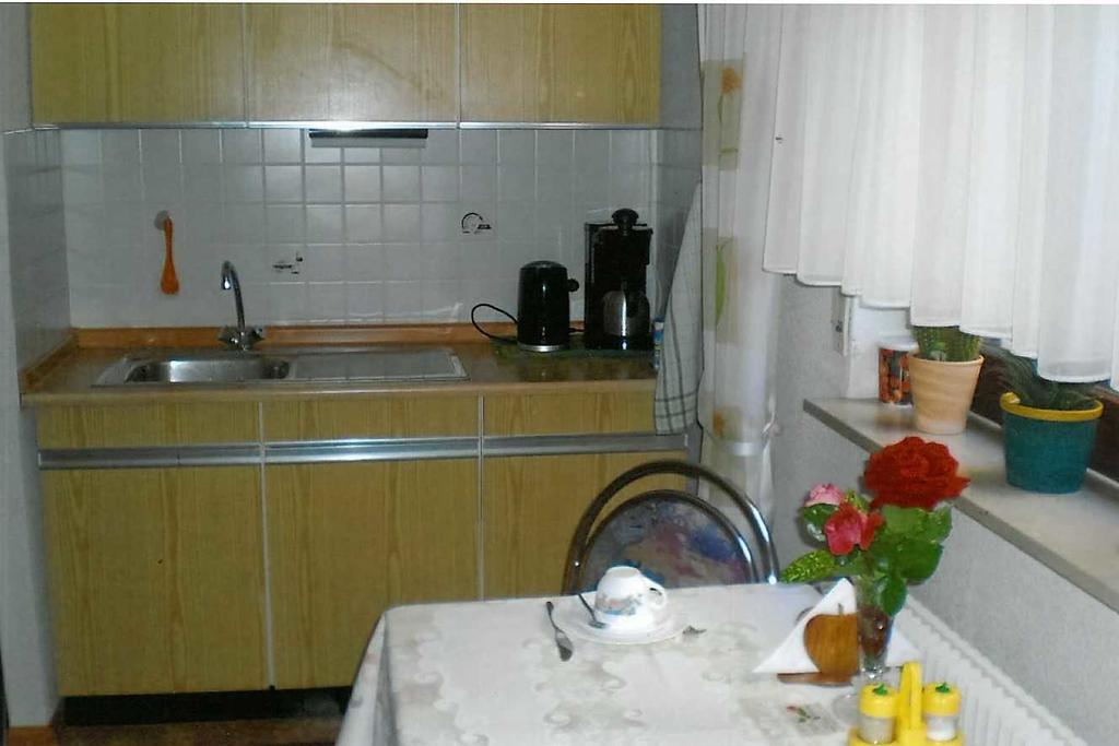 Privatzimmer Lichter Freiburg Bagian luar foto